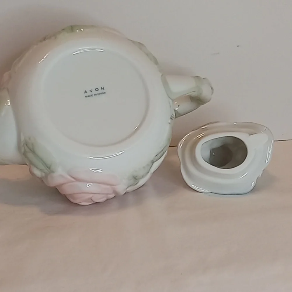 Avon vintage angel